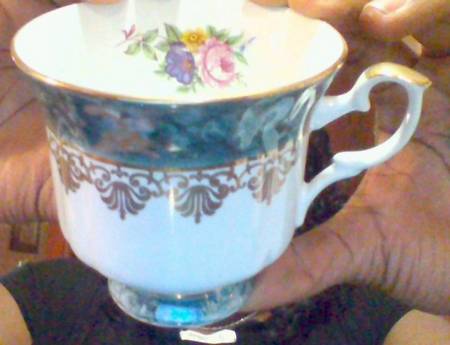 CHZ62 Footed Cup