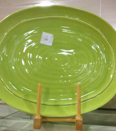 C7I4 Green 16" Oval Serving Platter