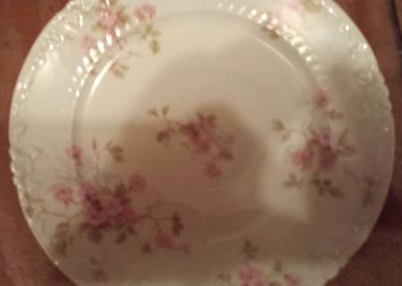 CHF1866 Dinner Plate