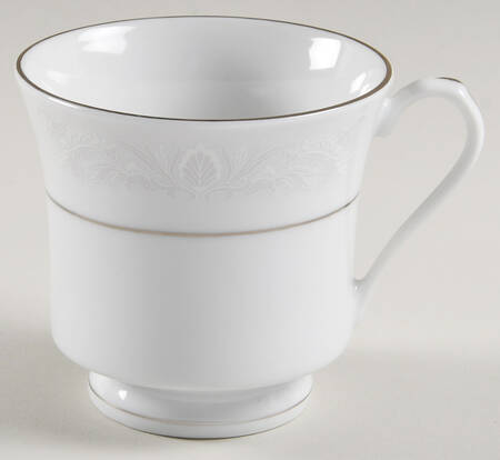 CRM14 Footed Cup