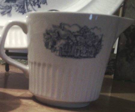 CRL10 Creamer