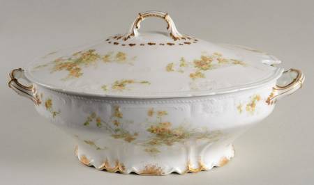 CHF60-2 Oval Tureen & Lid