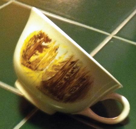 1237 Footed Cup