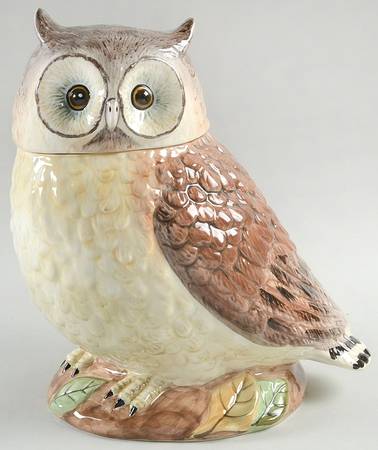 Rustic Nature Figural Cookie Jar & Lid