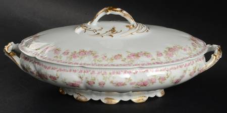 Schleiger 195-13 Oval Covered Vegetable