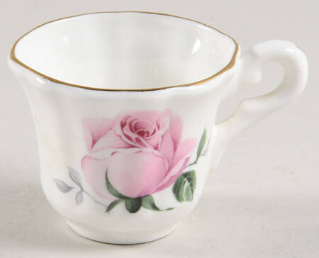 Ivy Rose Child's Cup No Saucer