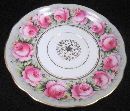 7682 by Coalport