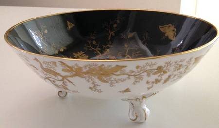 Cairo-Black (Smooth) by Coalport