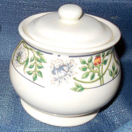 Chelsea Fair Sugar Bowl & Lid