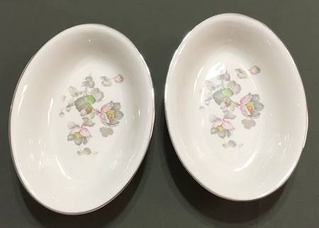 CRK4 10" Oval Vegetable Bowl