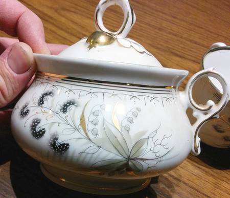 1760 Sugar Bowl & Lid