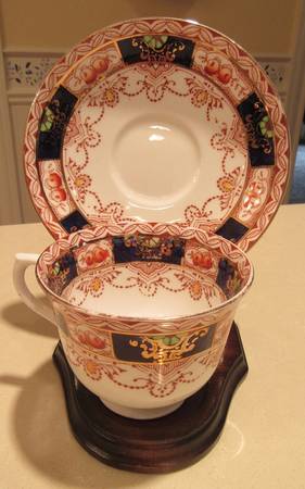 2434 Flat Cup & Saucer Set