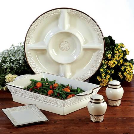 Solstice Cream 1 Pc Round Chip and Dip (5 Section)