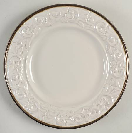 Solstice Cream Salad Plate