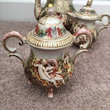 CJJ14 Sugar Bowl & Lid