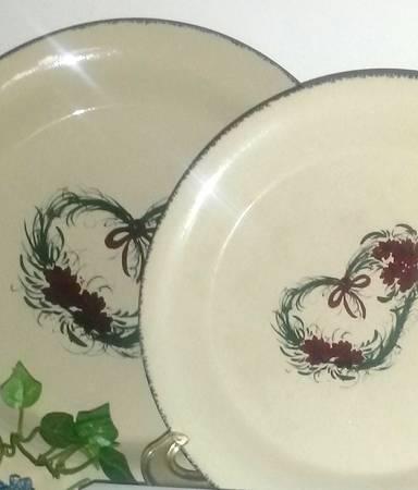 Heart Wreath Salad Plate