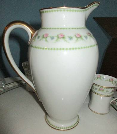 Schleiger 1348-4 Chocolate Pot No Lid