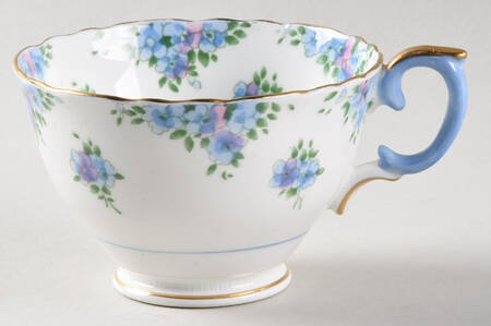 714893 Footed Cup