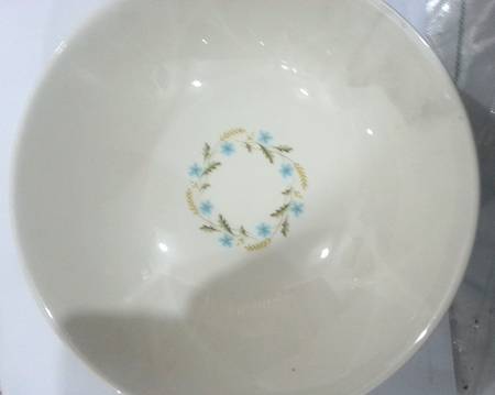 Harvest Wreath 9" Round Vegetable Bowl