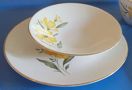 Spring Gold Salad Plate