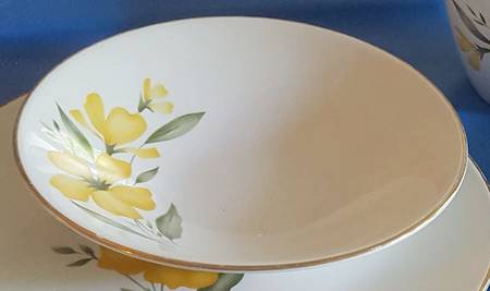 Spring Gold Fruit/Dessert (Sauce) Bowl