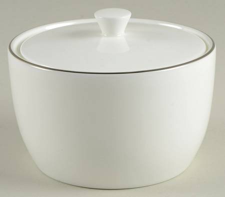 Maison (Platinum Rim) Sugar Bowl & Lid