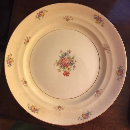 CRP258 by Crown Potteries