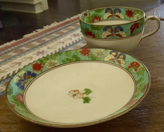 A7767 by Crown Staffordshire