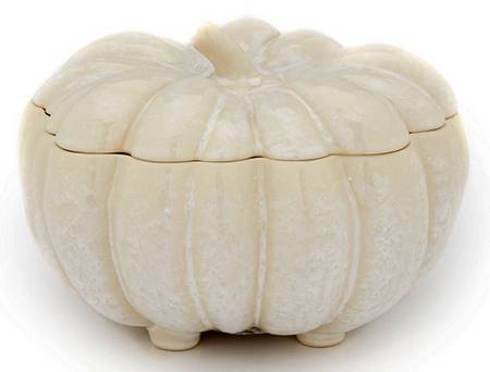 Harvest Village 2 Qt Round Covered Casserole