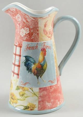 Farm House Rooster 104 Oz Pitcher