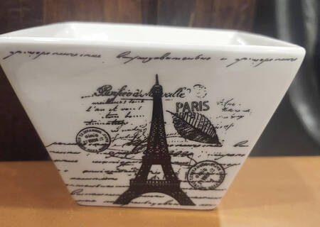 Eiffel Tower Individual Square Appetizer Bowl