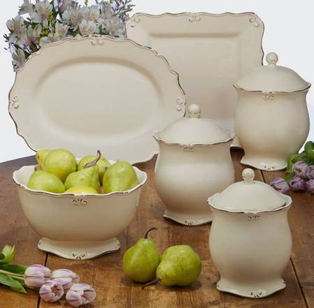 Vintage Cream (3 Piece) Canister Set (Box Set)