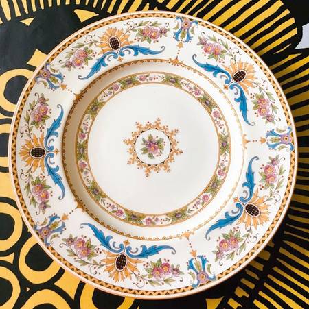 8904 by Coalport