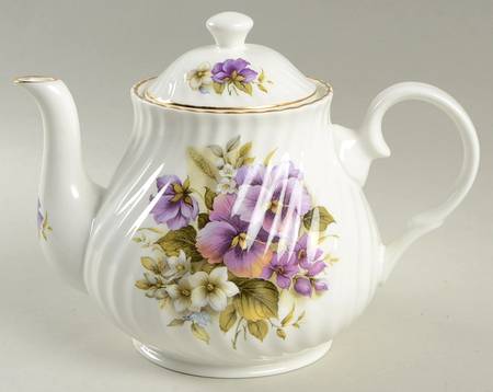 CNT28 Teapot & Lid