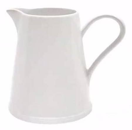 Beja Astoria White 74 Oz Pitcher