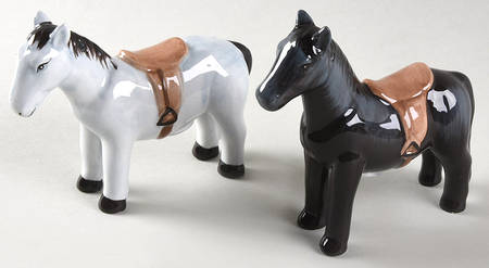 Clover Farm Figural Salt & Pepper Set