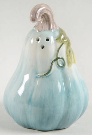 Harvest Gatherings Figural Salt Shaker