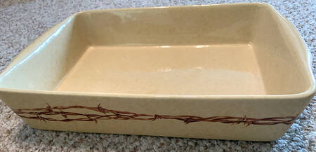 Barbwire Collection 12" Rectangular Baker