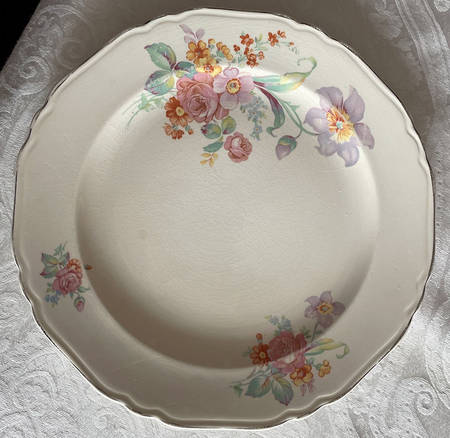 CRP261 by Crown Potteries