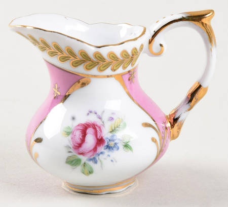 Victoria's Garden Toy Creamer