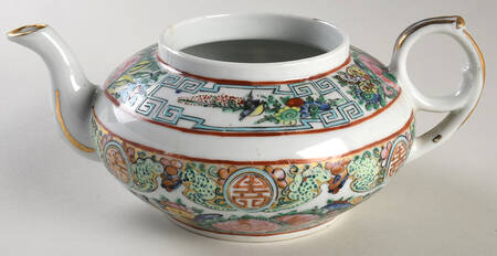 Rose Medallion (No People) Teapot No Lid
