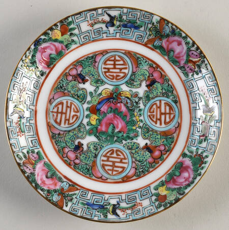 Rose Medallion (No People) Saucer for Flat Cup