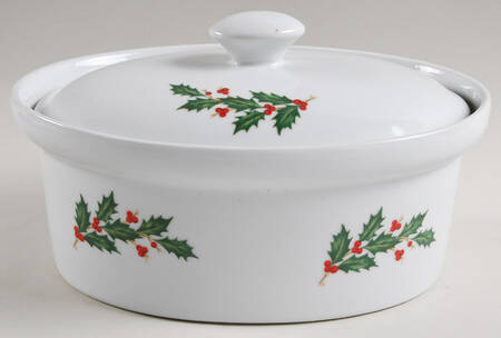 COB58 2 Quart Oval Covered Casserole
