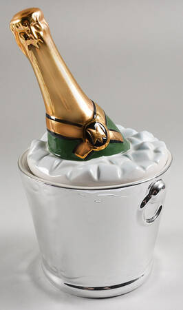Cookie Jars Figural Cookie Jar & Lid