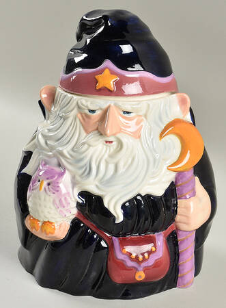 Cookie Jars Figural Cookie Jar & Lid