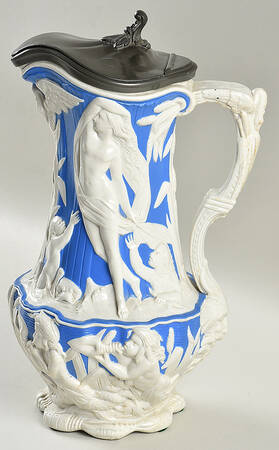 Amphitrite 40 Oz Jug & Metal Lid