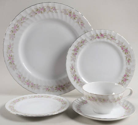 Teahouse Rose 40 Piece Estate Set