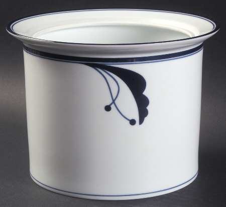 Bayberry Blue (Japan, Portugal) Medium Canister No Lid