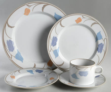 Belles Fleurs Taupe 5 Piece Place Setting