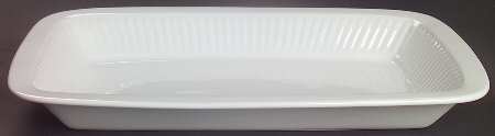 Bisserup White 13"  Rectangular Baker